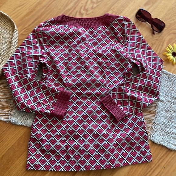🌺 VINEYARD VINES; Adorable, 100% Cotton, Pink/Brown/Ecru Geometric Design Sz XS - Picture 7 of 10